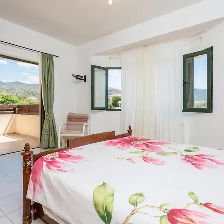 Olivetta Villa