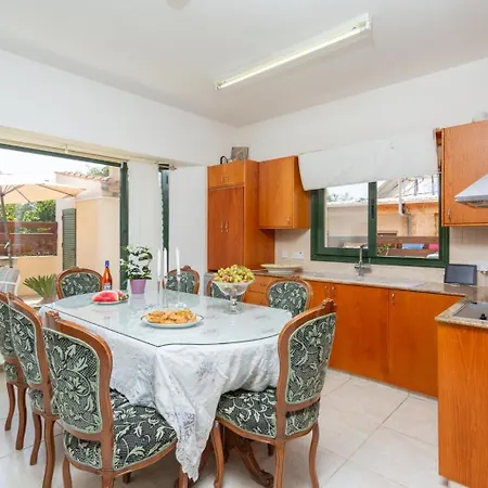 Olivetta Villa