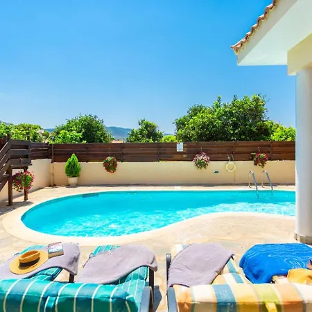 Olivetta Villa *